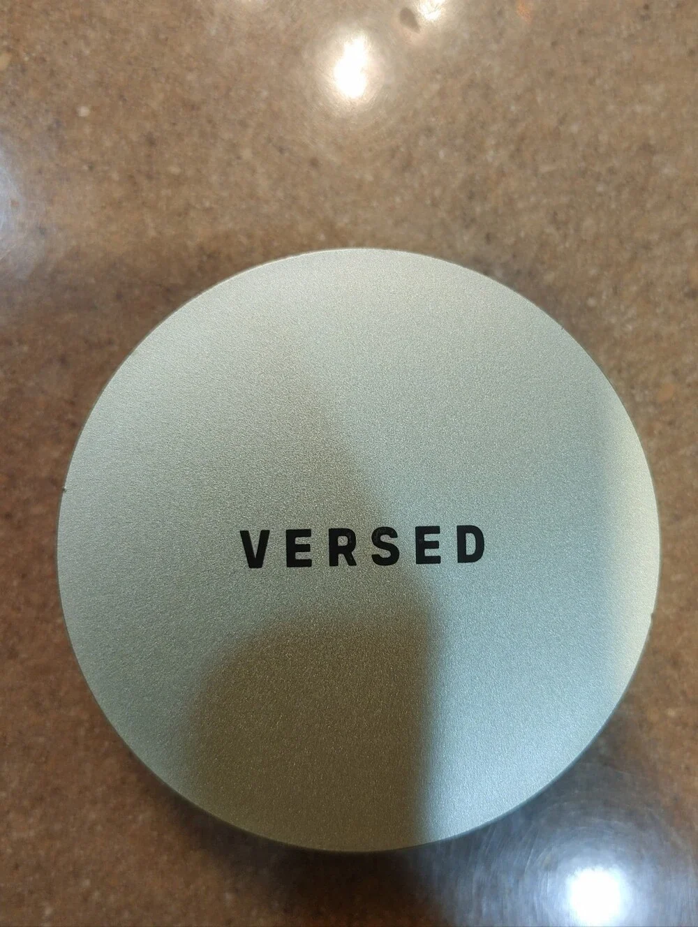 Versed Lightweight Smooth Finish Brightening Setting Powder - Beige